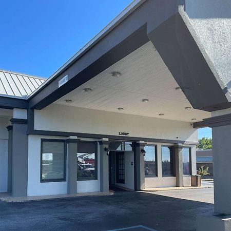 Motel 6 Opelika Al Dış mekan fotoğraf