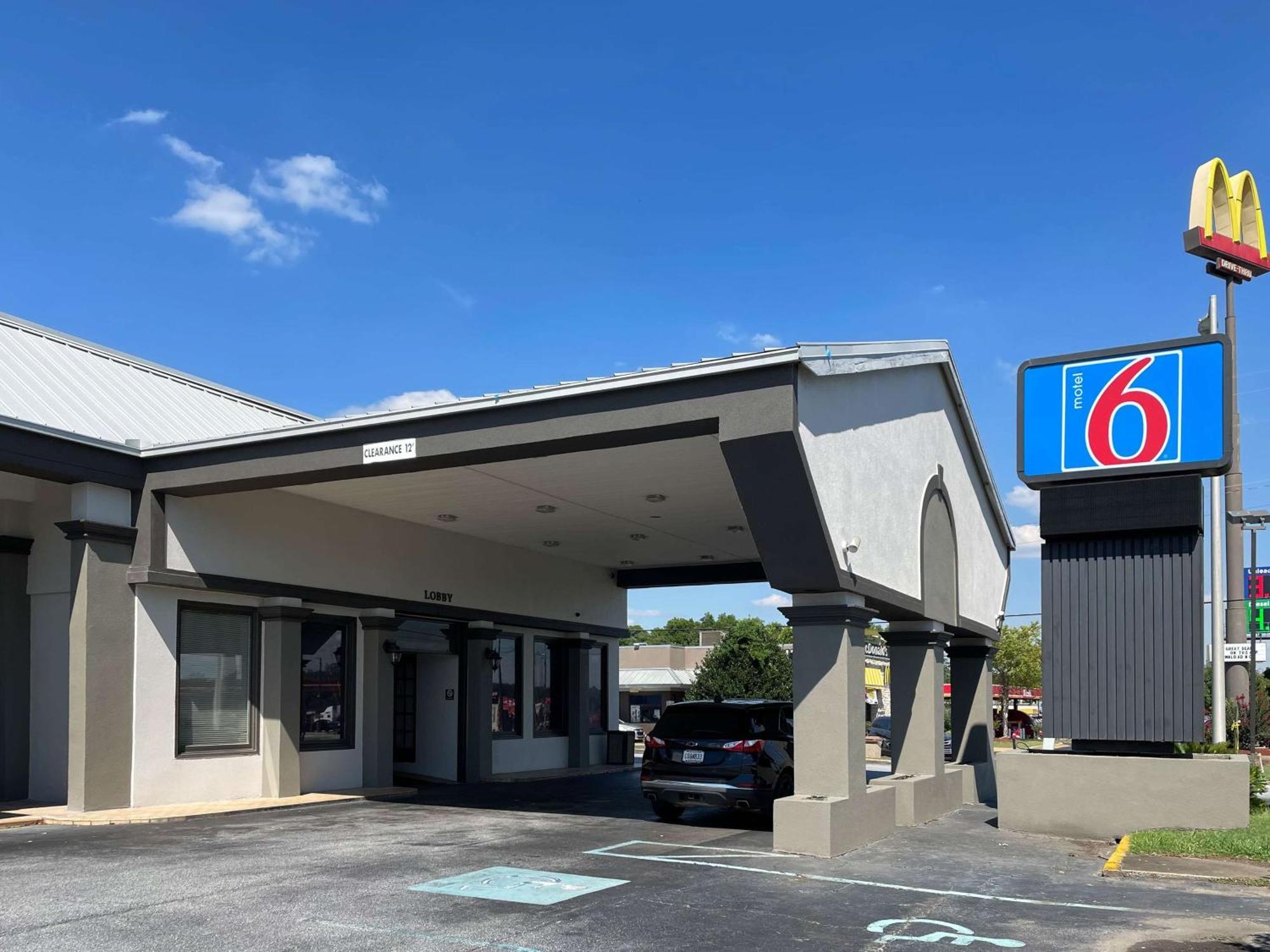 Motel 6 Opelika Al Dış mekan fotoğraf