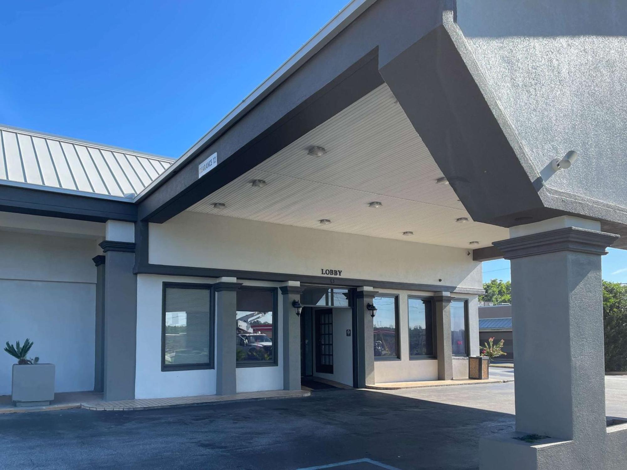 Motel 6 Opelika Al Dış mekan fotoğraf