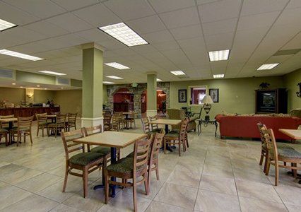 Motel 6 Opelika Al Restoran fotoğraf